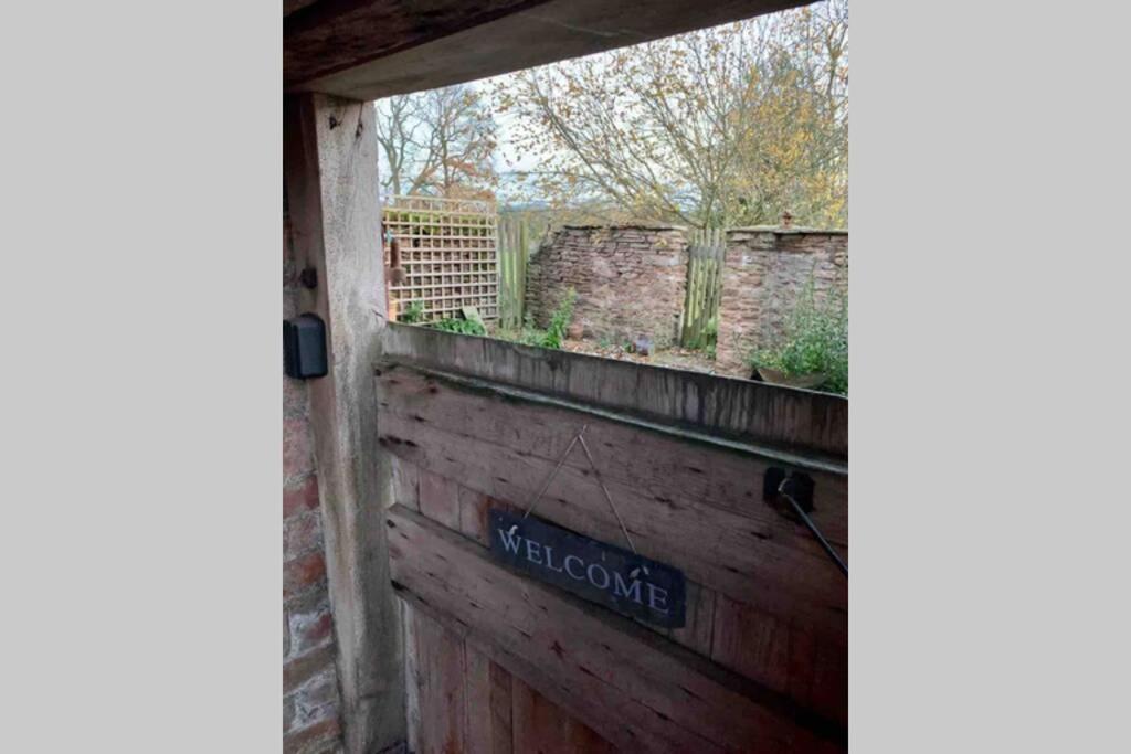 Upper Heath Farm - Stable Cottage Ludlow Craven Arms Exterior photo